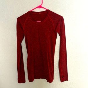 Lululemon Swiftly Tech Long Sleeve shirt size 6